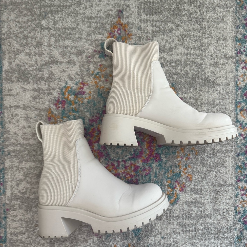 Steve Madden Cream Ankle Boots
